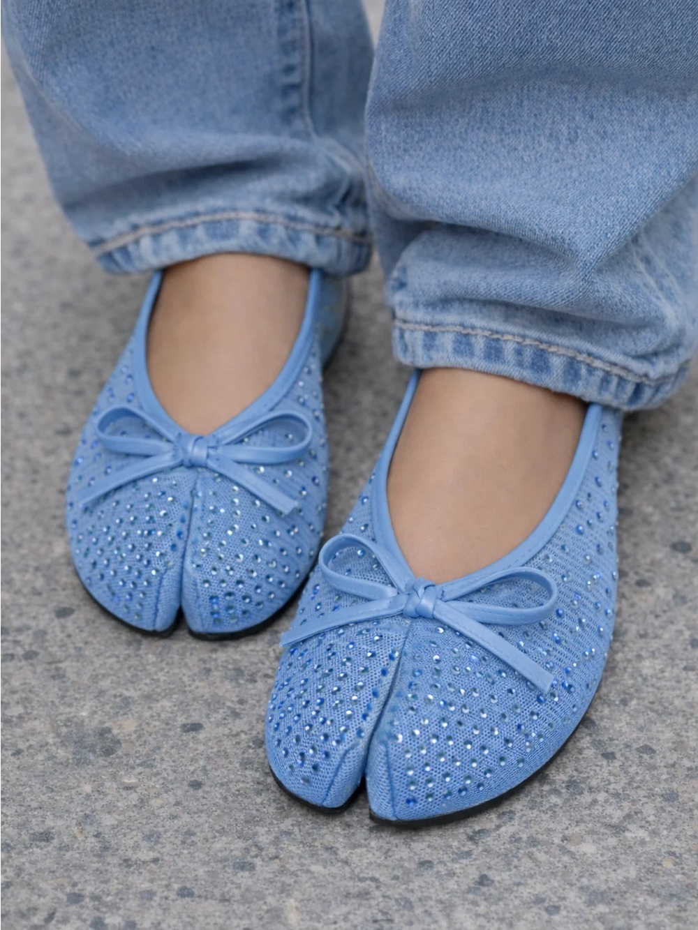 Light Blue Rhinestone Split-Toe Ballet Flats